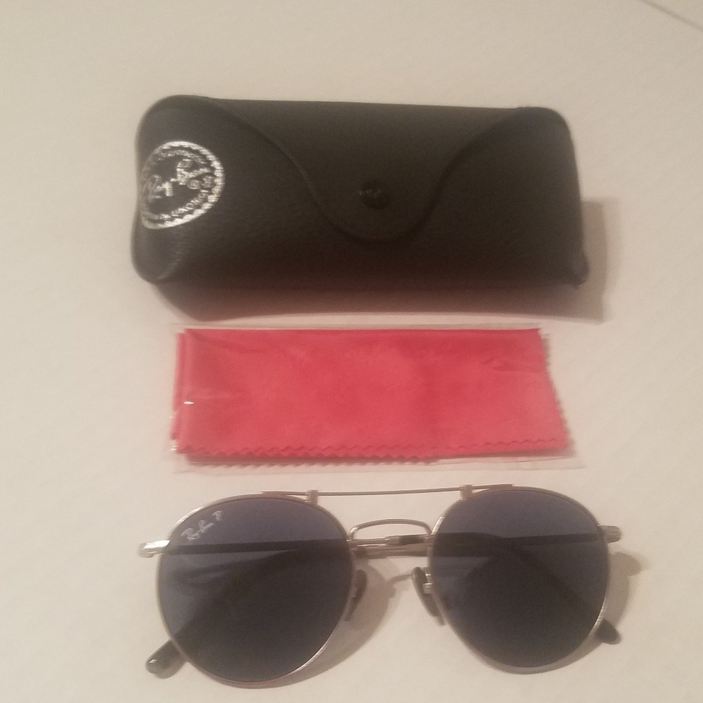 Ray-Ban